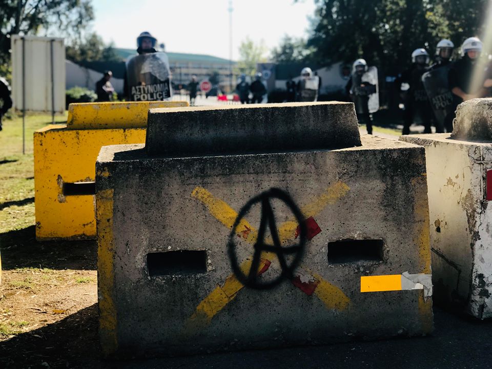 45333764_2063922120586056_8219746520329617408_n